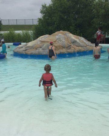 Hawaiian Falls Waterpark Roanoke